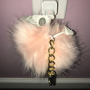 Phone charger Pom Pom